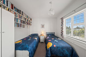 Photo 11- click for photo gallery